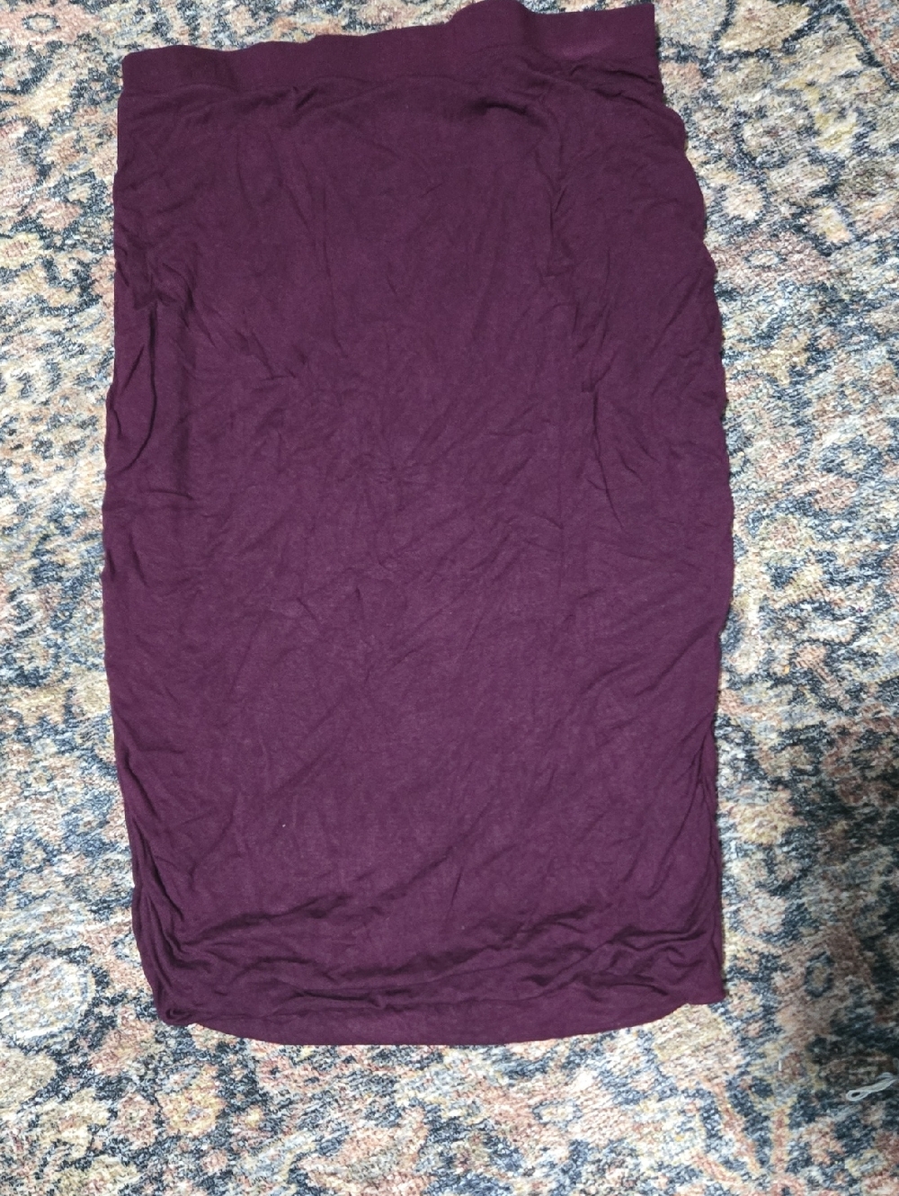 Women's Stretch Pencil Skirt in Plum